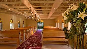 Hotel Numbi and Garden Suites