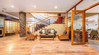 Hotel Numbi and Garden Suites