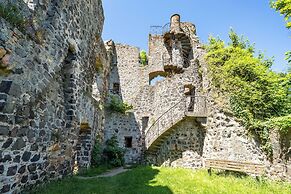 Hotel Burg Staufenberg