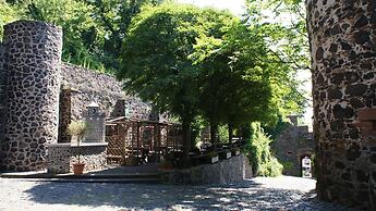 Hotel Burg Staufenberg
