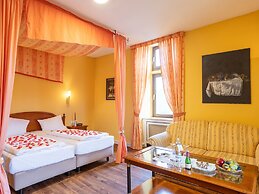Hotel Burg Staufenberg