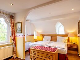 Hotel Burg Staufenberg