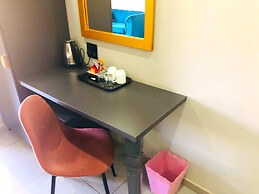 Elephant Springs Hotel