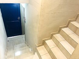 Elephant Springs Hotel