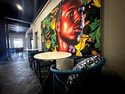 Elephant Springs Hotel