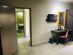 Elephant Springs Hotel