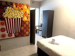 Elephant Springs Hotel