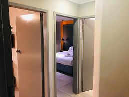 Elephant Springs Hotel