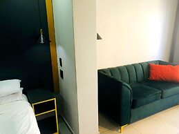 Elephant Springs Hotel