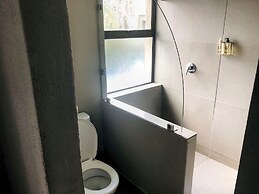 Elephant Springs Hotel