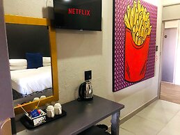 Elephant Springs Hotel