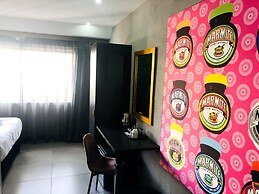 Elephant Springs Hotel