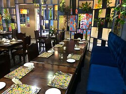 Elephant Springs Hotel