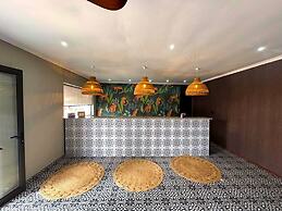 Elephant Springs Hotel