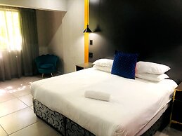 Elephant Springs Hotel