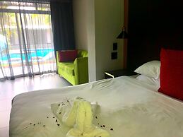 Elephant Springs Hotel