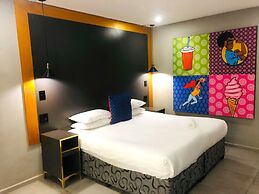 Elephant Springs Hotel