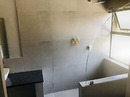 Elephant Springs Hotel