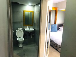 Elephant Springs Hotel