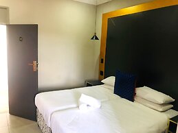 Elephant Springs Hotel