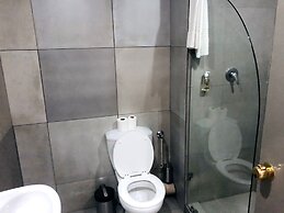 Elephant Springs Hotel