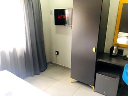 Elephant Springs Hotel