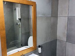 Elephant Springs Hotel