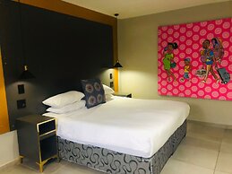 Elephant Springs Hotel