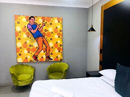 Elephant Springs Hotel