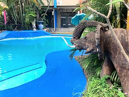 Elephant Springs Hotel