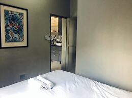 Elephant Springs Hotel