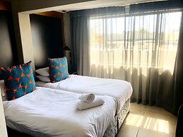 Elephant Springs Hotel