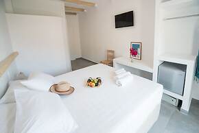 Ifestia Hotel Santorini