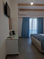 Ifestia Hotel Santorini