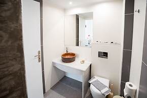 Ifestia Hotel Santorini