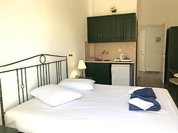 Ifestia Hotel Santorini