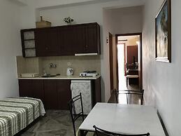 Ifestia Hotel Santorini