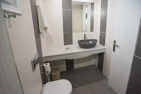 Ifestia Hotel Santorini