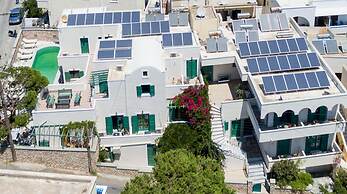 Ifestia Hotel Santorini