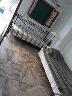 Ifestia Hotel Santorini