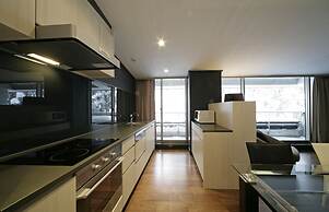 The Ridge Hotel & Apartments