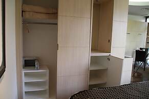 The Ridge Hotel & Apartments