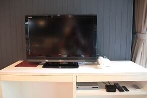 The Ridge Hotel & Apartments