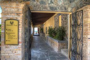 Castle Villas at Bluebeard's