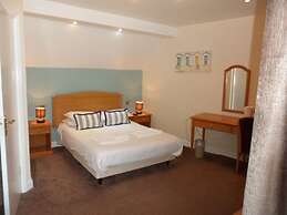 The Wellington Hotel