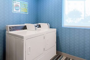 Home2 Suites by Hilton Fayetteville Fort Bragg
