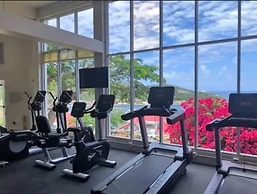 Hilltop Villas at Bluebeard's Castle