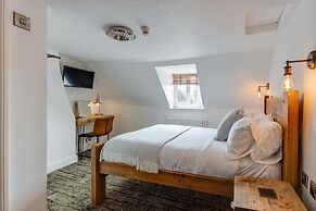 The Palace Hill Hotel