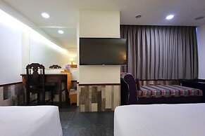 Han She Hotel