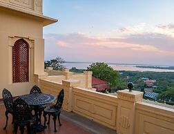 Noor-Us-Sabah Palace